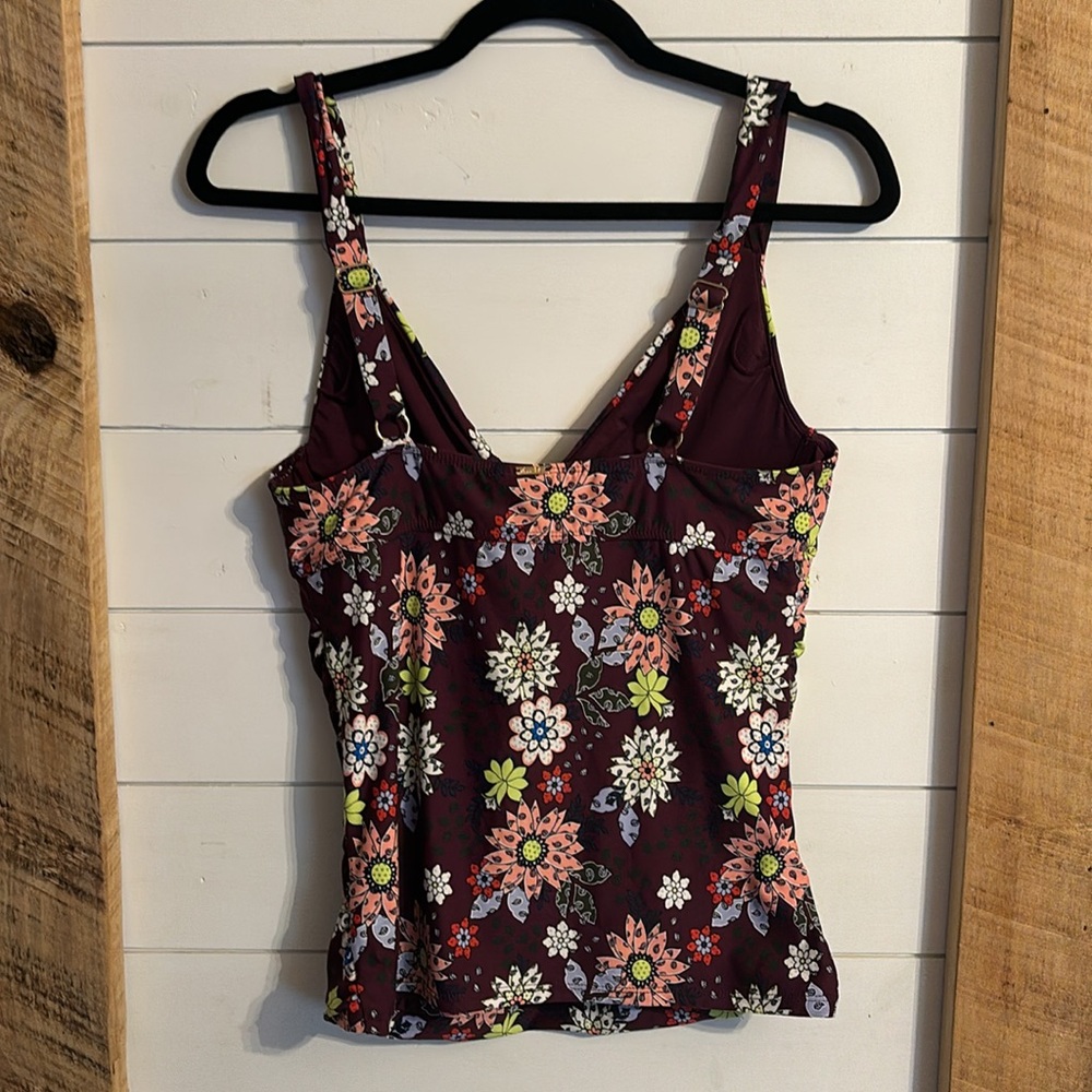 Anne Cole Twisted Front Tankini Top, size 38D/36DD - Picture 5 of 7